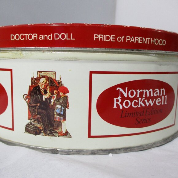 Vintage 1985 Norman Rockwell Ltd Ed Round Cookie Biscuit Tin Doctor & Doll - Picture 7 of 9